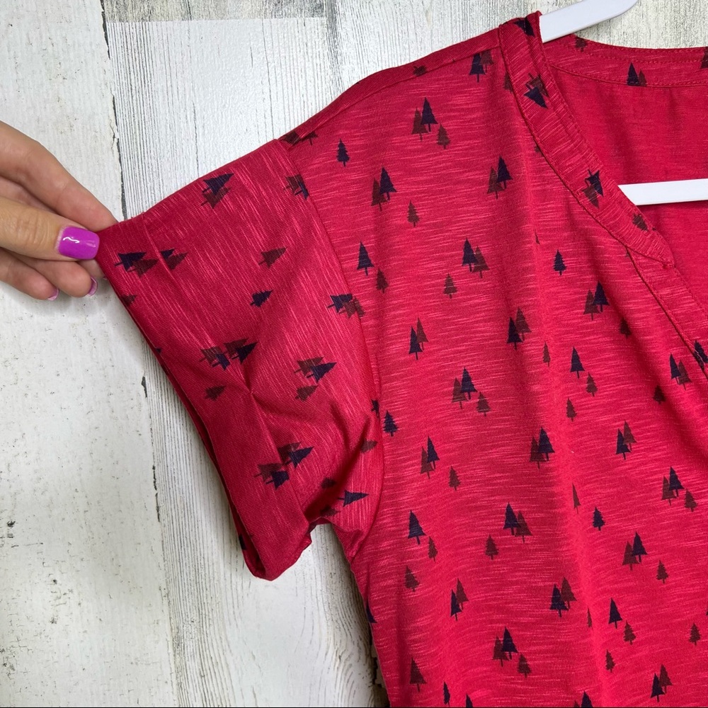LL Bean Tree Print Top